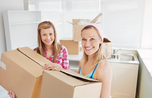 Professional moving services in Harringay